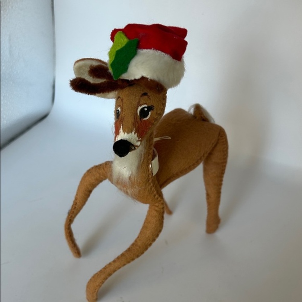 Annalee vintage Reindeer with Santa Hat 1965